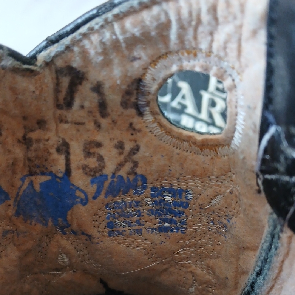 Kids Black and Gold Western Boots - Picture 3 of 6